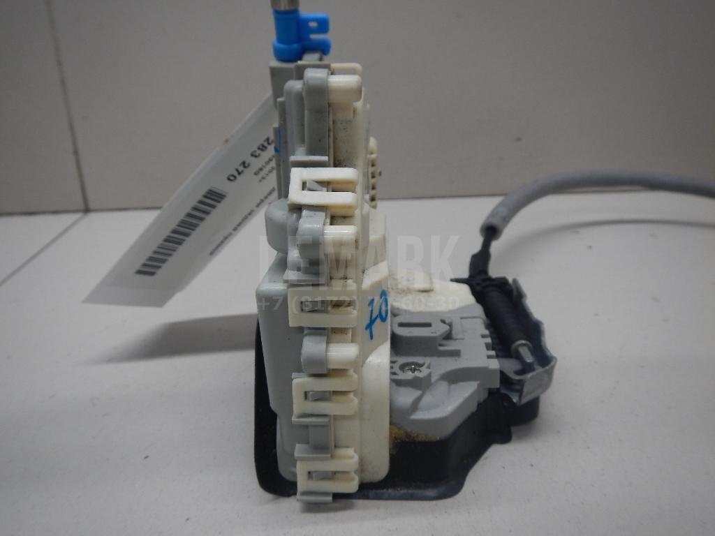 Замок двери задней правой