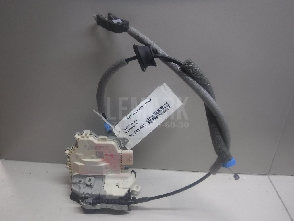 Замок двери задней правой