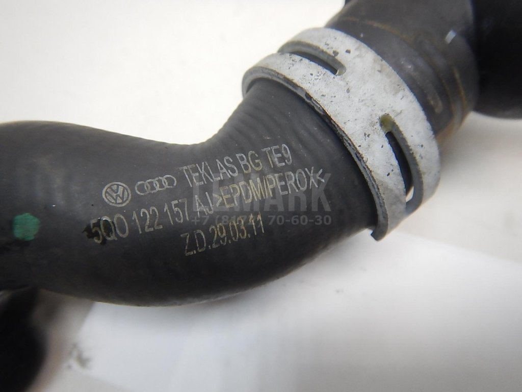 Фланец двигателя системы охлаждения