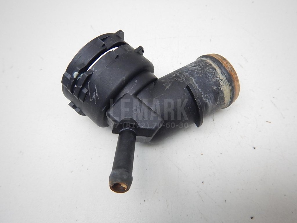 Фланец двигателя системы охлаждения