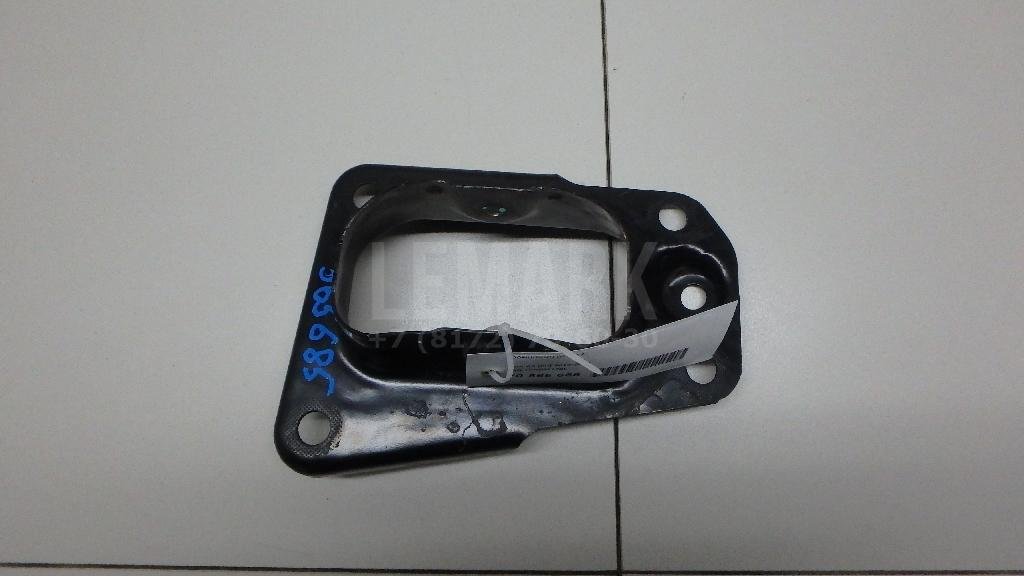 Кронштейн (п.з.к.) для  Audi A3 [8PA] Sportback 2004-2013