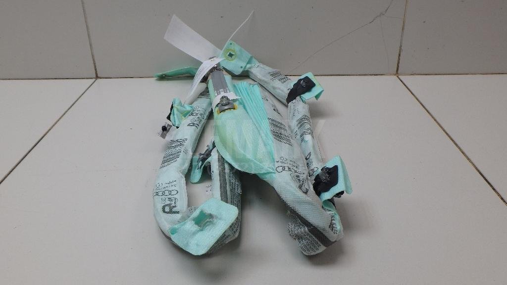 Подушка безопасности боковая (шторка)