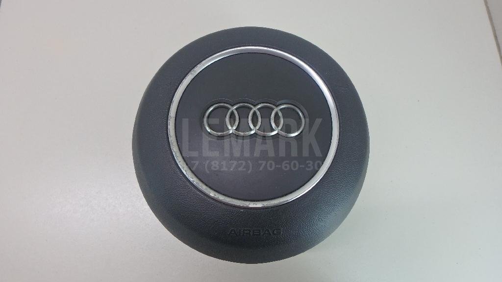 Подушка безопасности в рулевое колесо