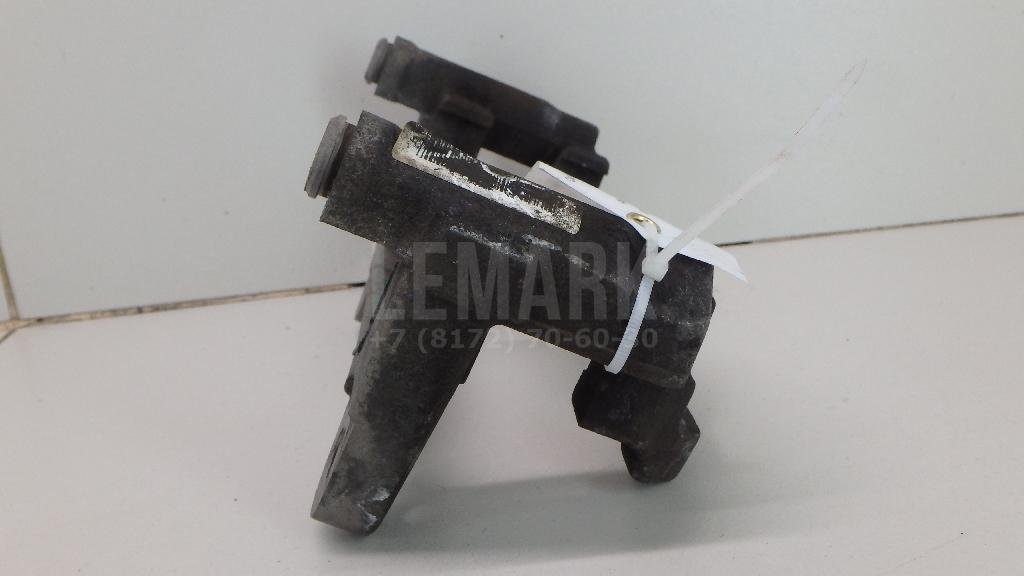 Скоба суппорта переднего левого