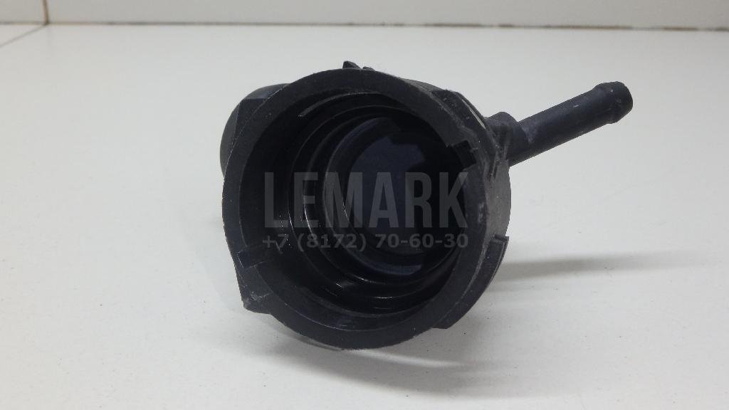 Фланец двигателя системы охлаждения