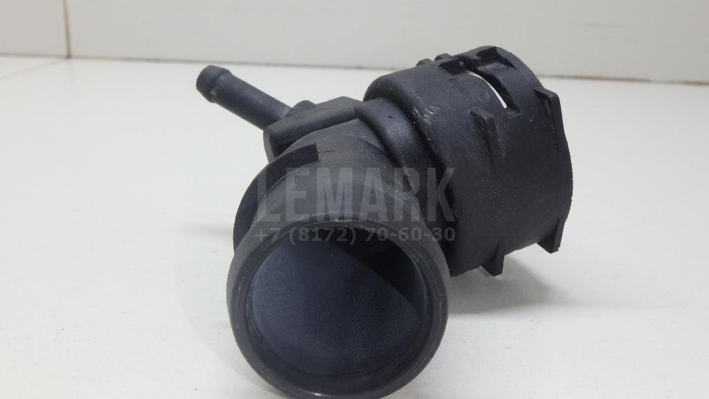 Фланец двигателя системы охлаждения