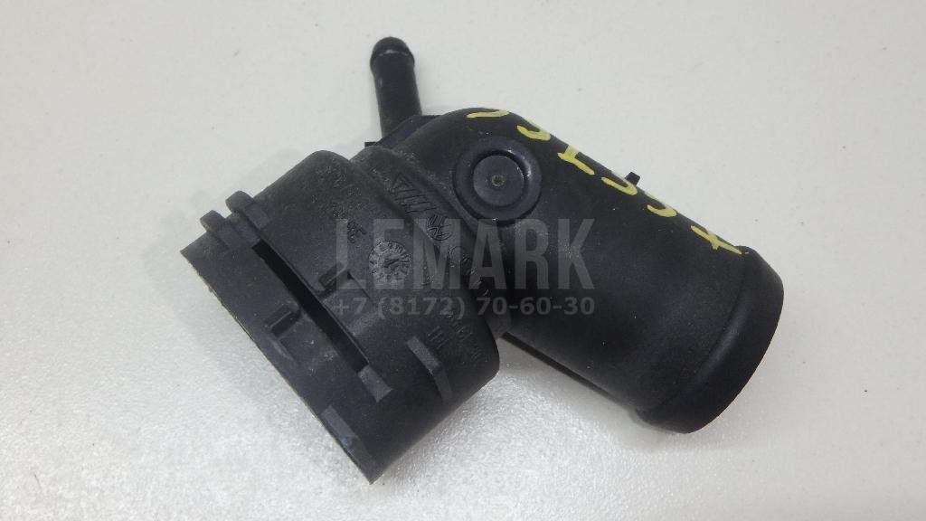 Фланец двигателя системы охлаждения