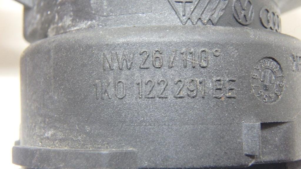 Фланец двигателя системы охлаждения