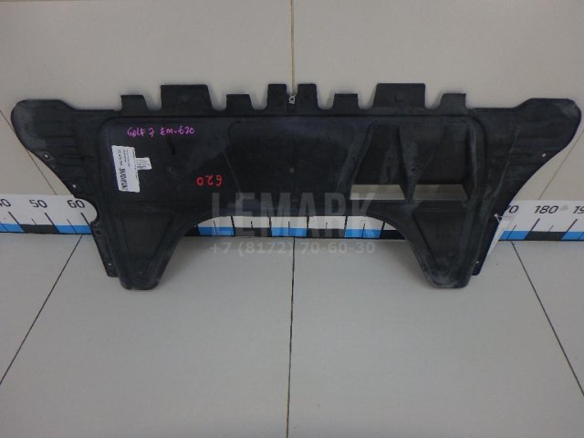 Пыльник двигателя центральный