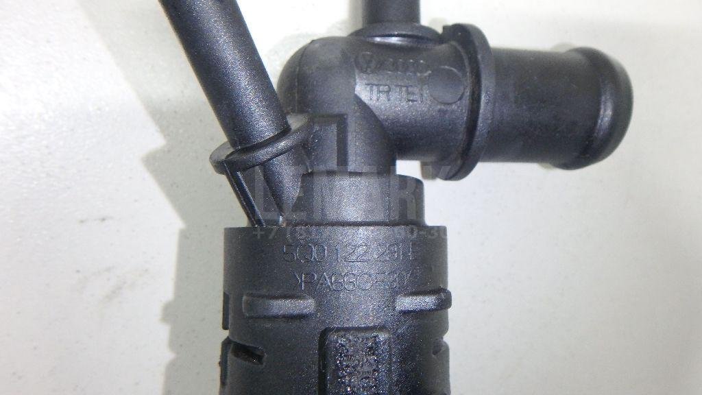 Фланец двигателя системы охлаждения