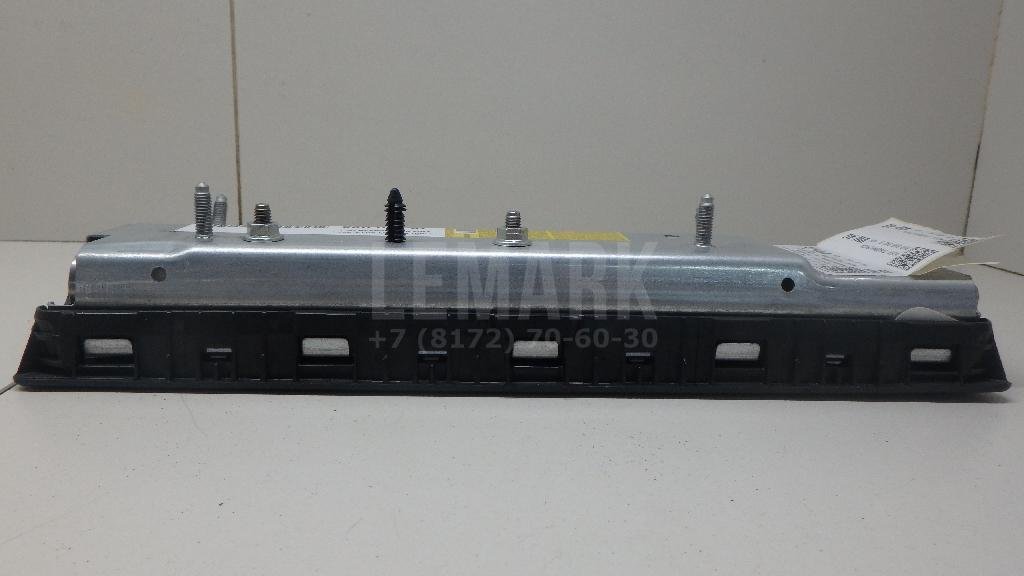 Подушка безопасности нижняя (для колен)