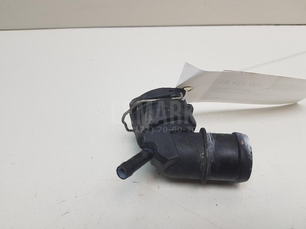 Фланец двигателя системы охлаждения