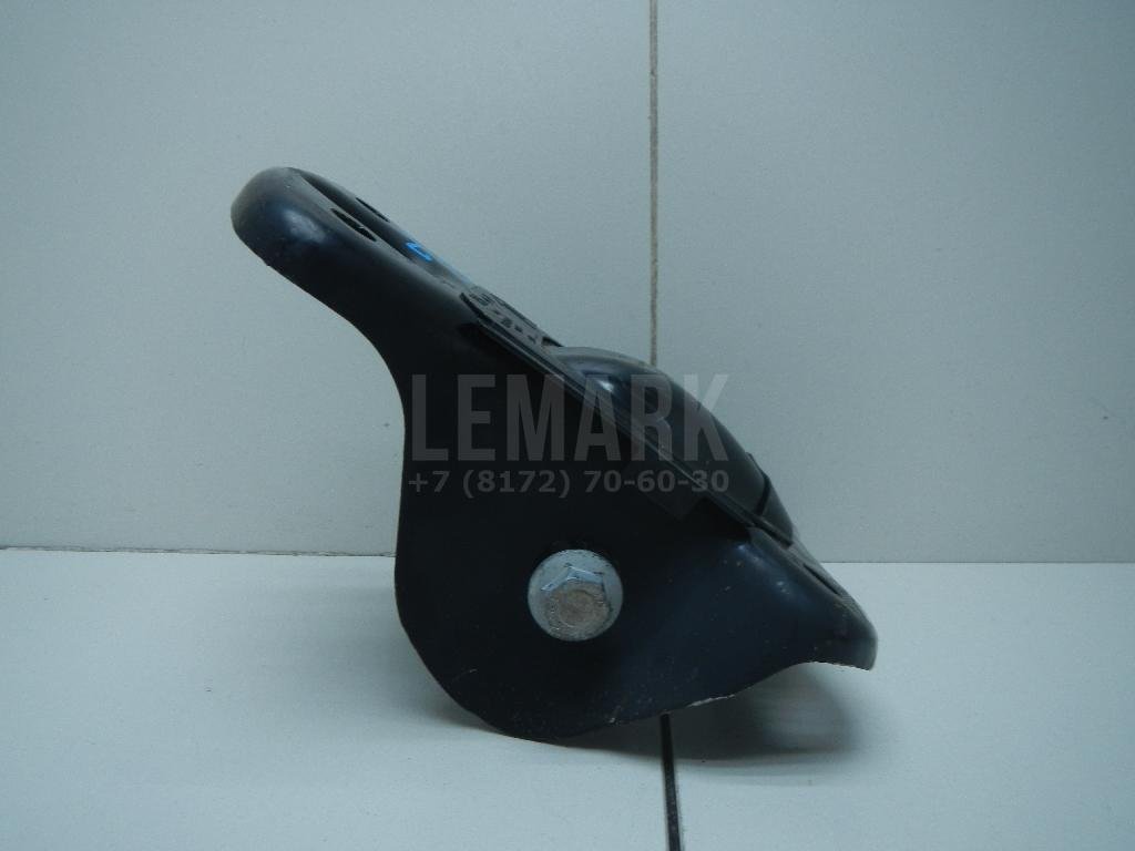 Кронштейн задней балки