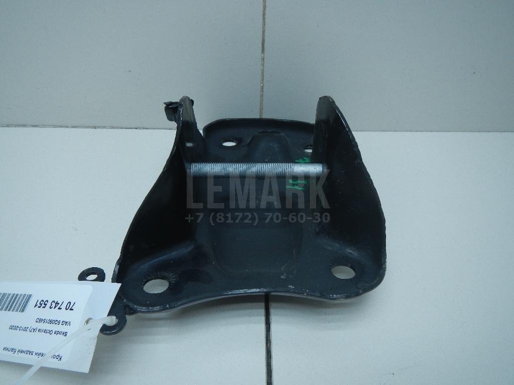 Кронштейн задней балки