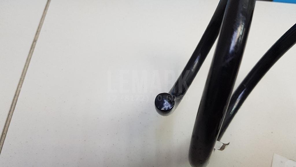 Пружина передняя