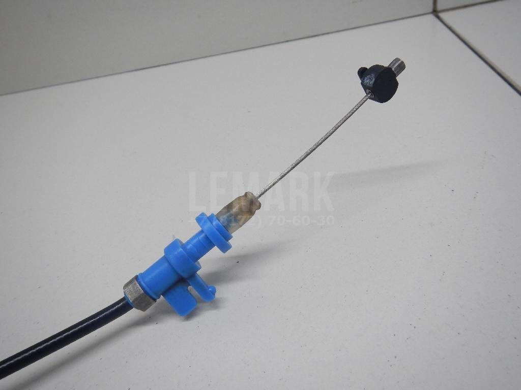 Трос открывания передней двери