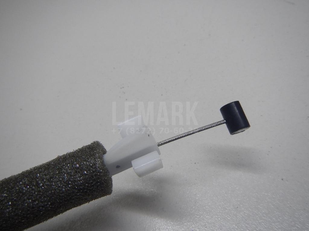 Трос открывания передней двери