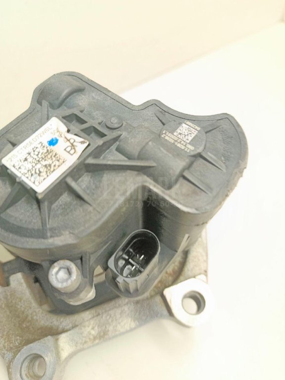 Скоба суппорта заднего