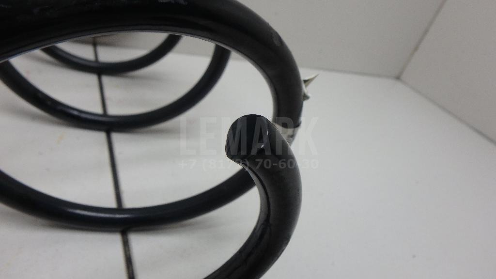 Пружина передняя