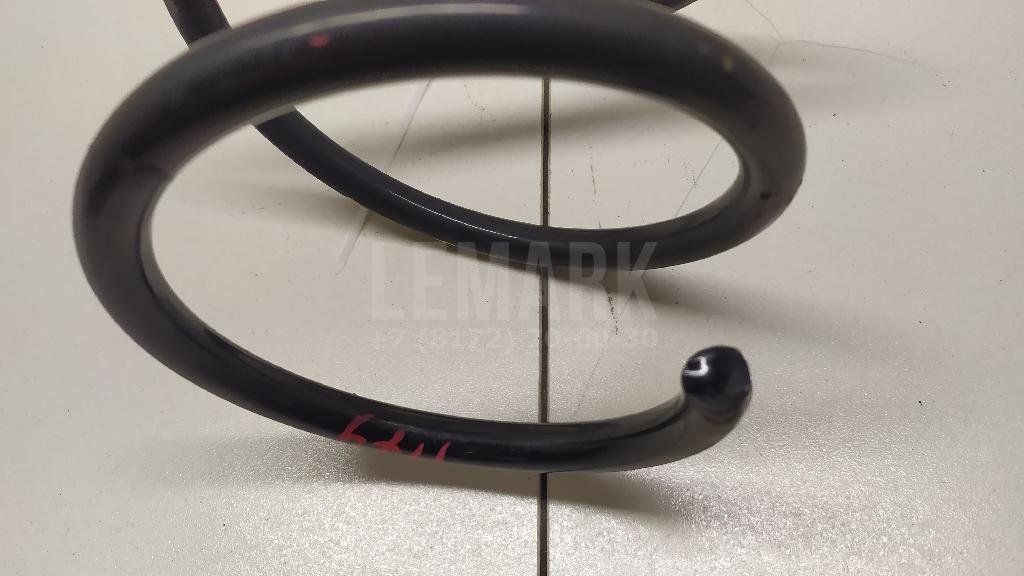 Пружина передняя