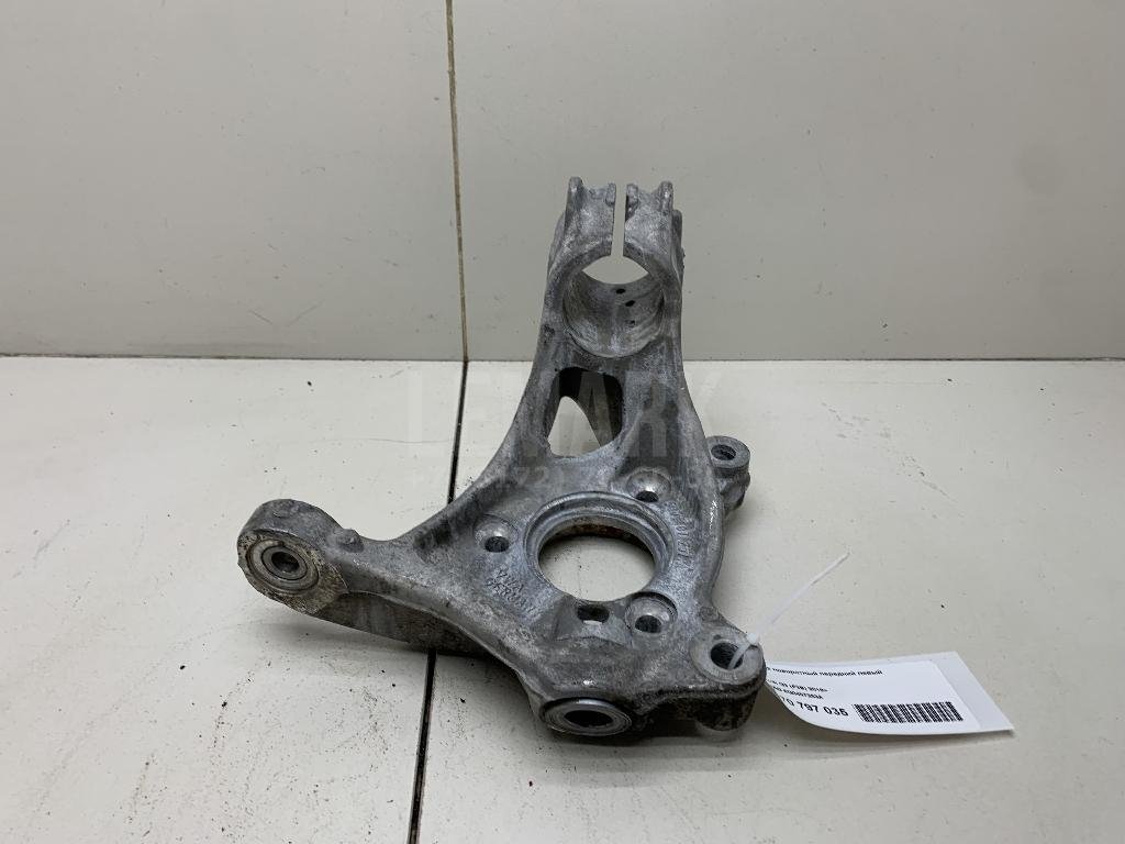 Кулак поворотный передний левый