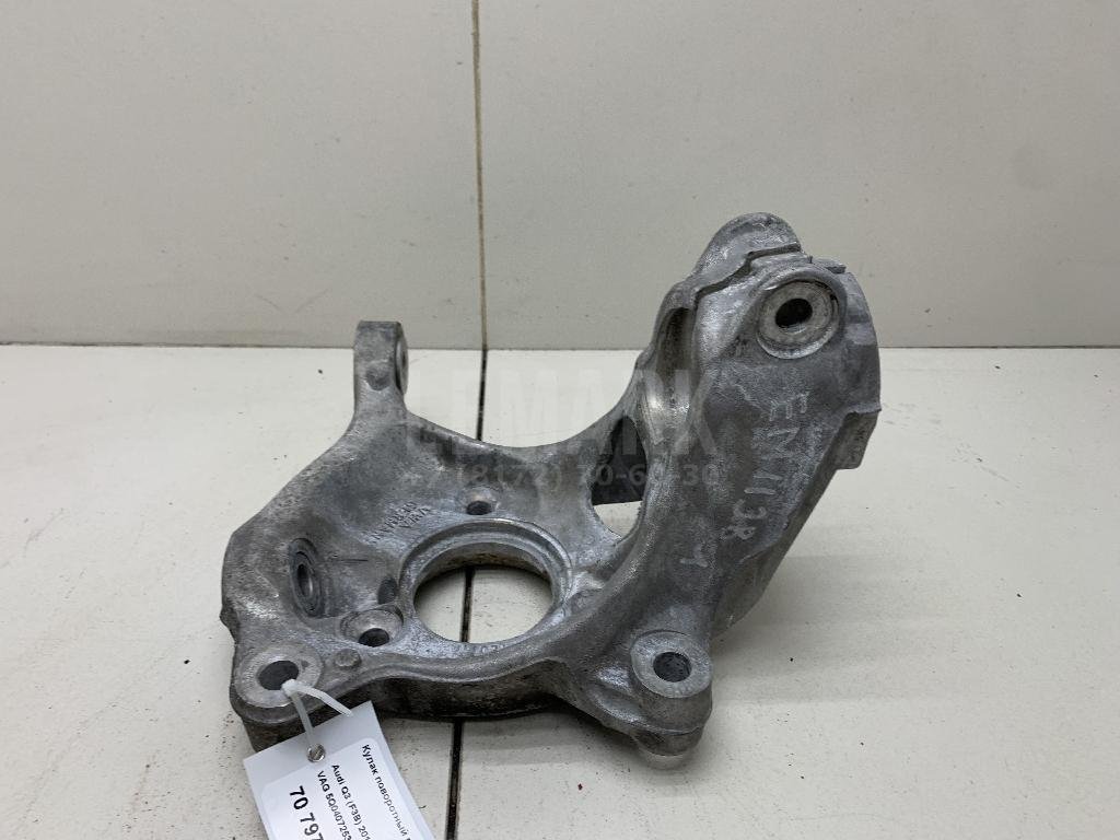 Кулак поворотный передний левый