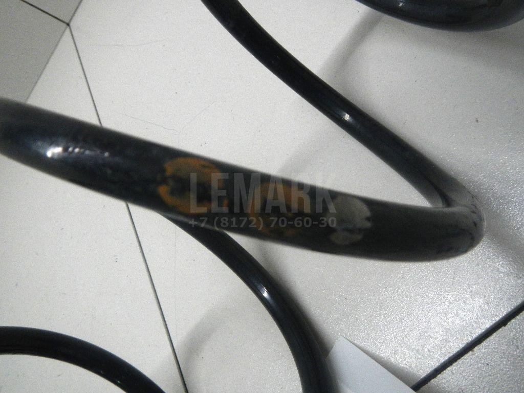 Пружина передняя