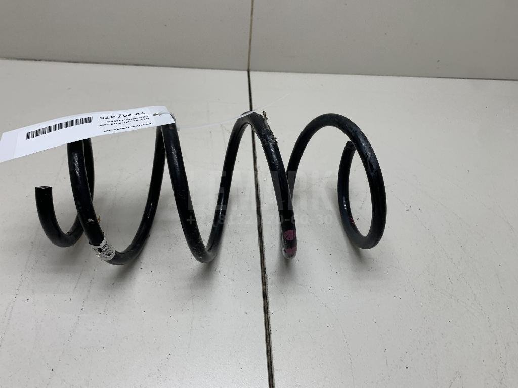 Пружина передняя