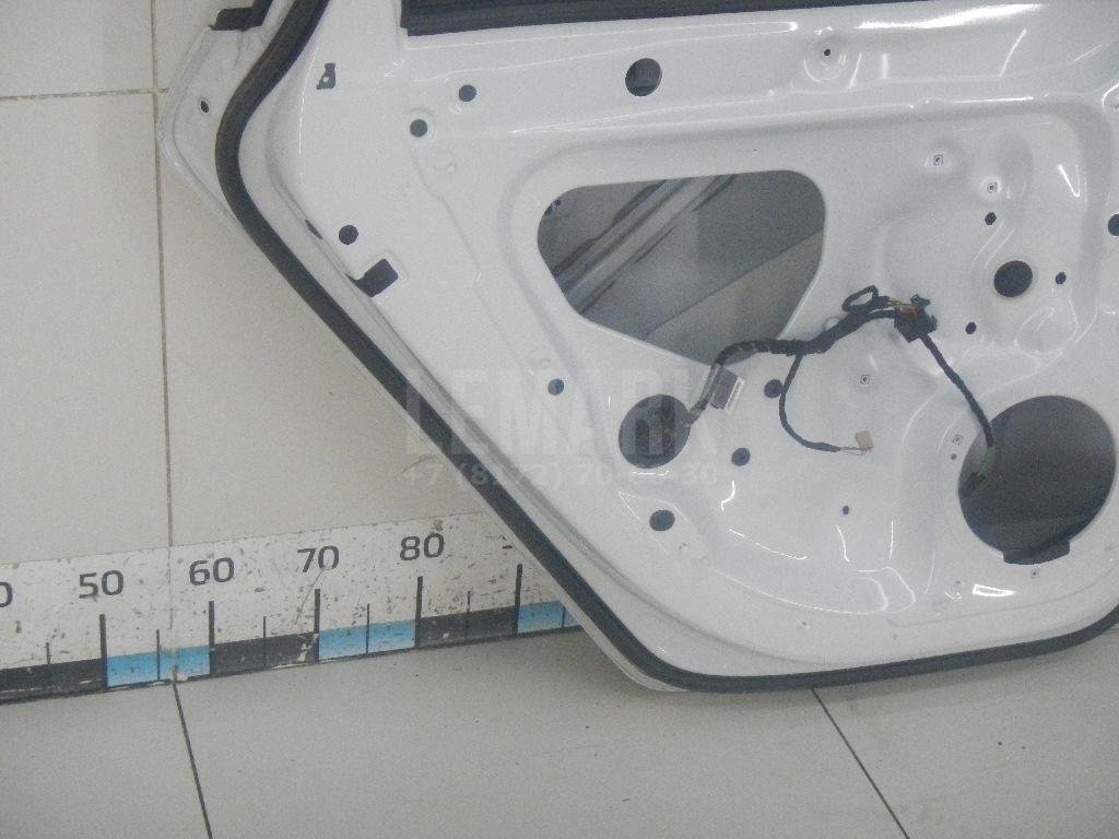 Дверь задняя левая