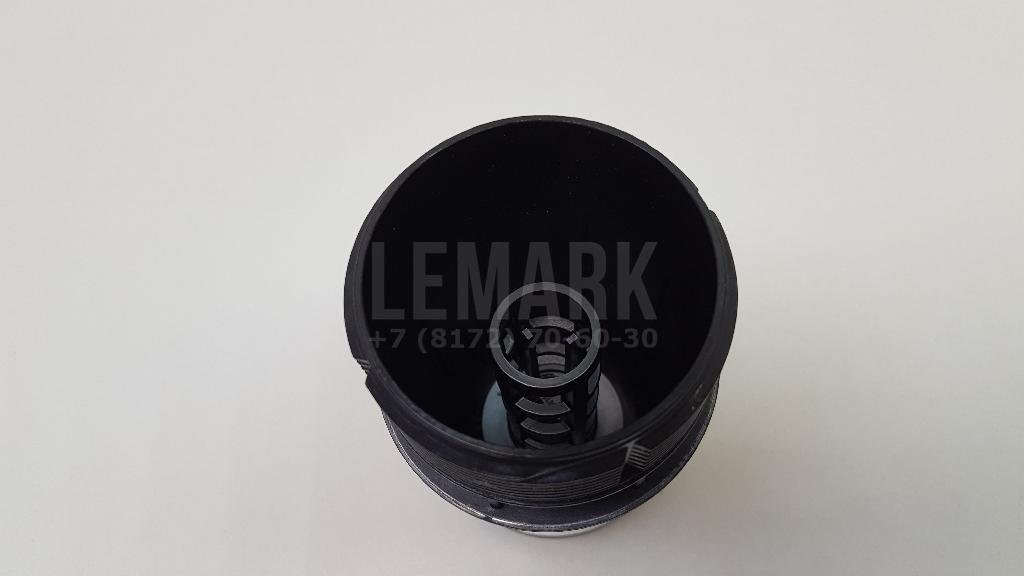 Крышка масляного фильтра