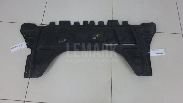 Пыльник двигателя центральный