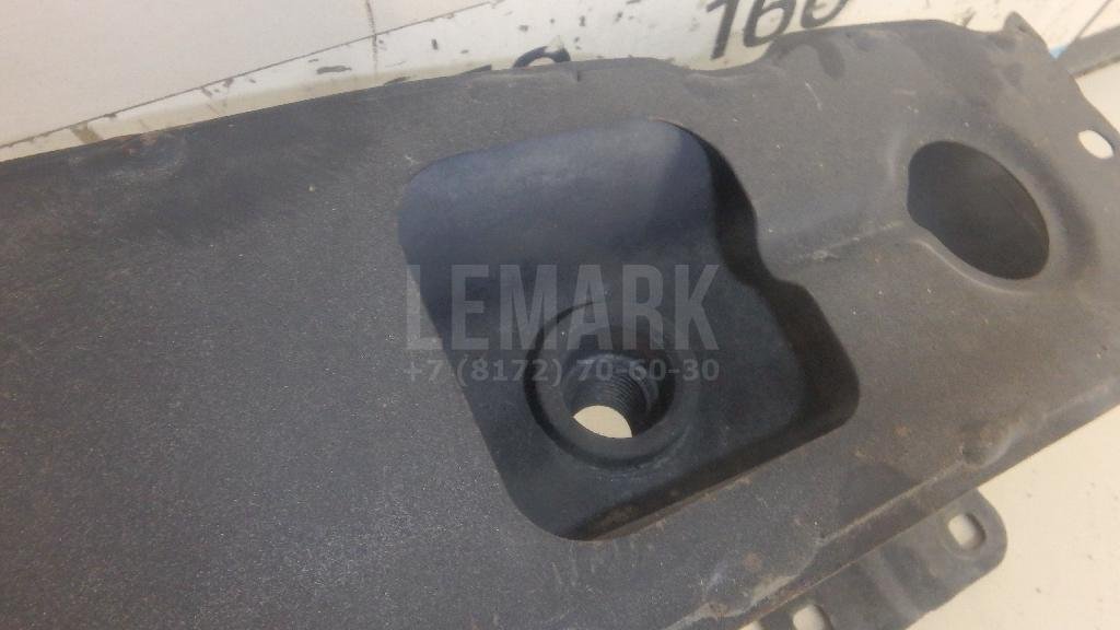 Усилитель заднего бампера