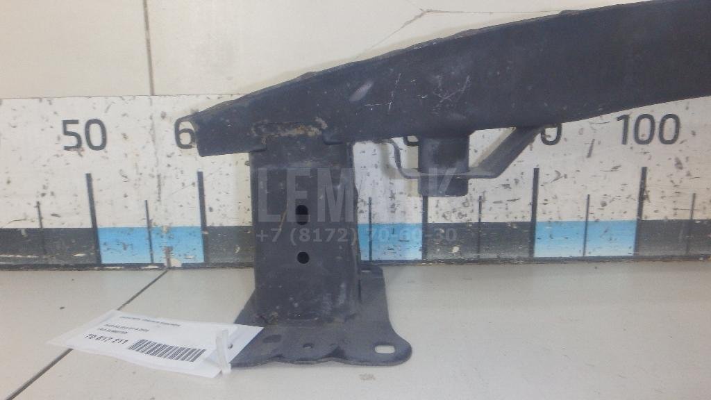 Усилитель заднего бампера