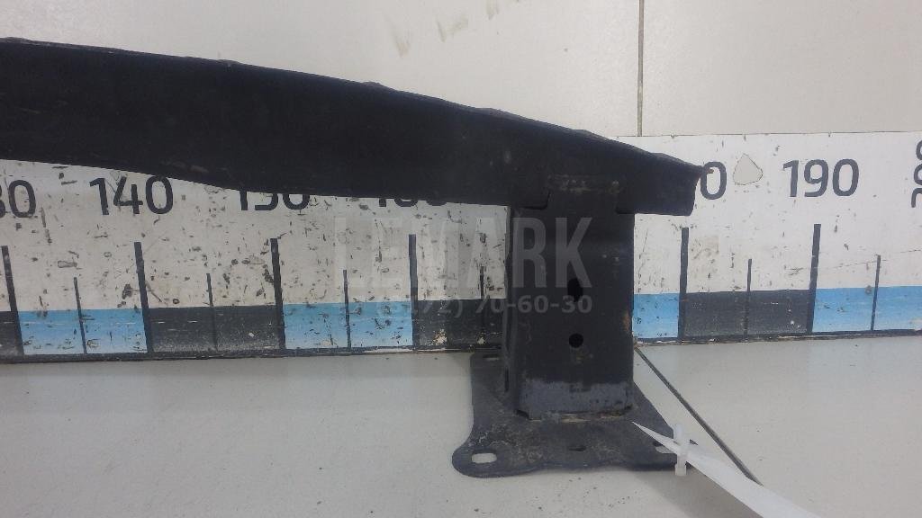 Усилитель заднего бампера