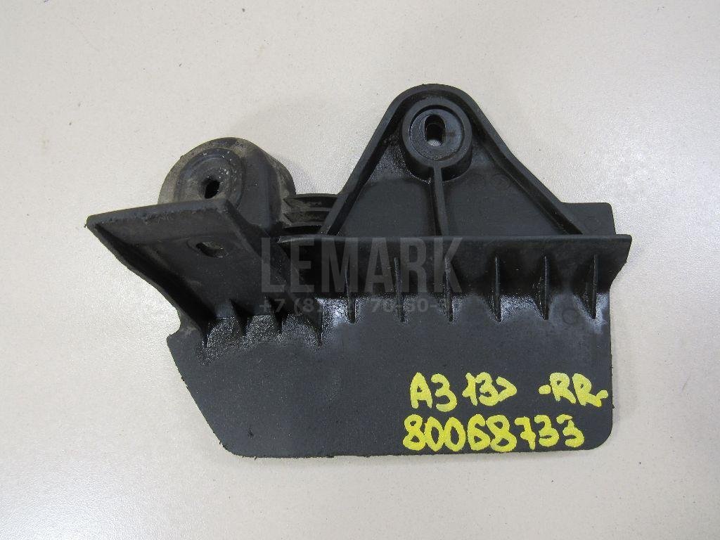 Брызговик задний правый