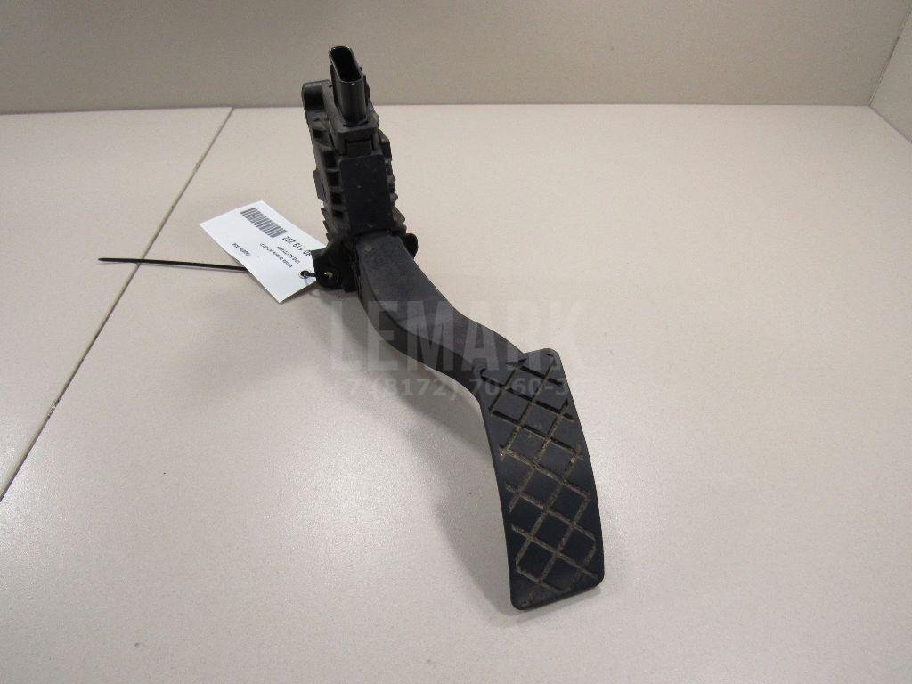 Педаль газа