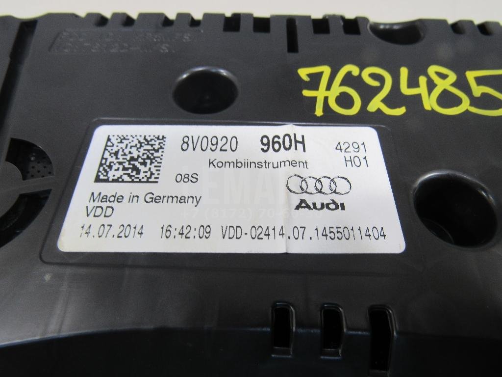 Панель приборов