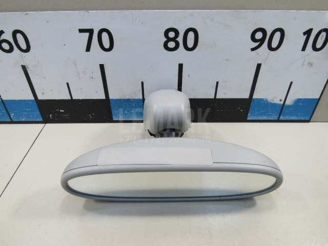 Зеркало заднего вида