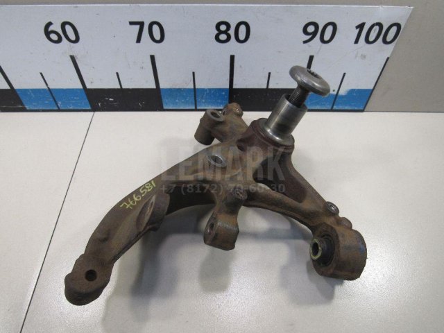 Кулак поворотный задний левый