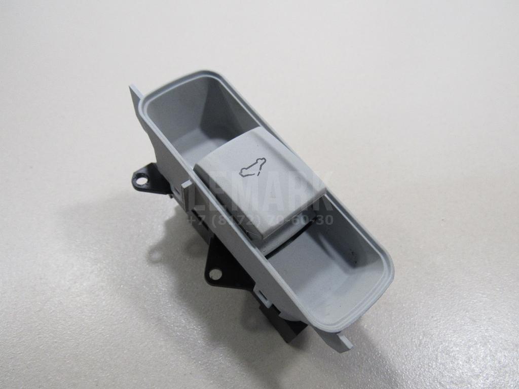 Кнопка люка