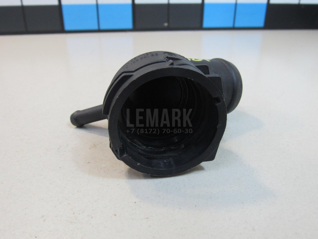 Фланец двигателя системы охлаждения