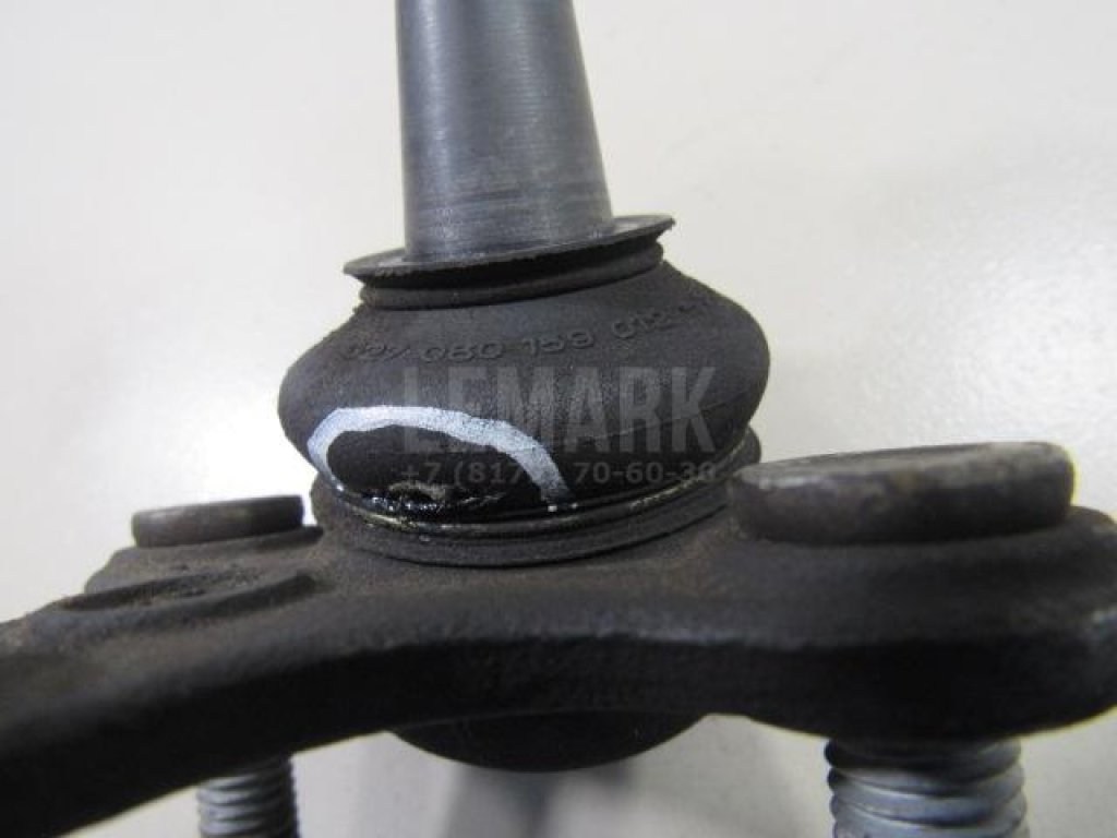 Опора шаровая правая передней подвески