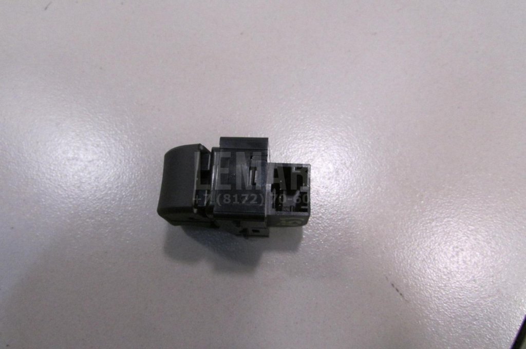 Кнопка стеклоподъемника