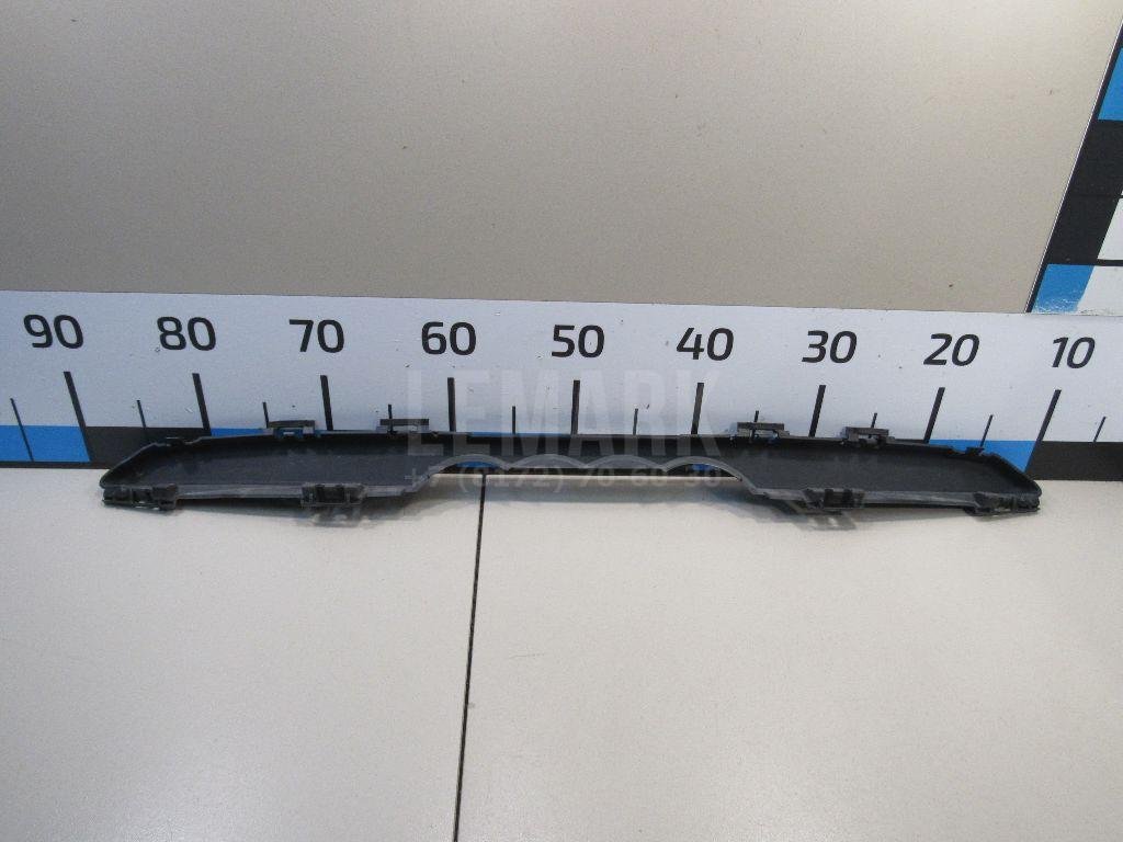 Накладка на решетку радиатора