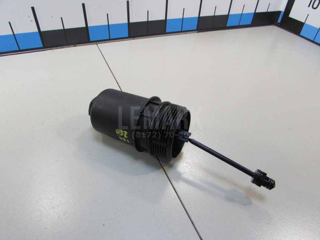 Крышка масляного фильтра