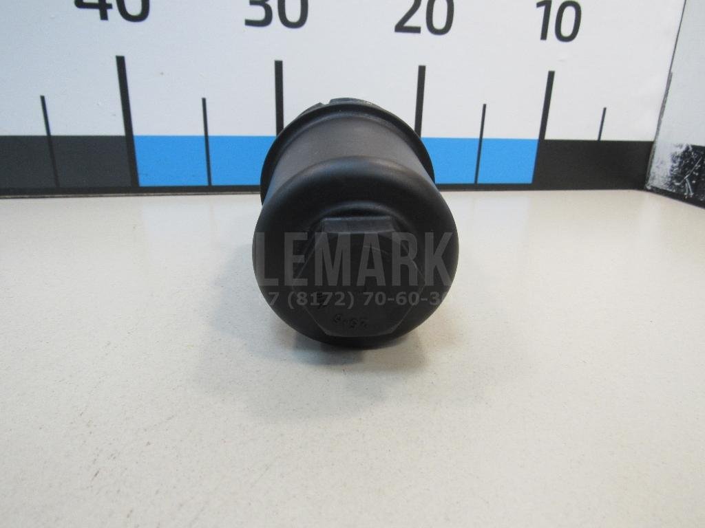 Крышка масляного фильтра