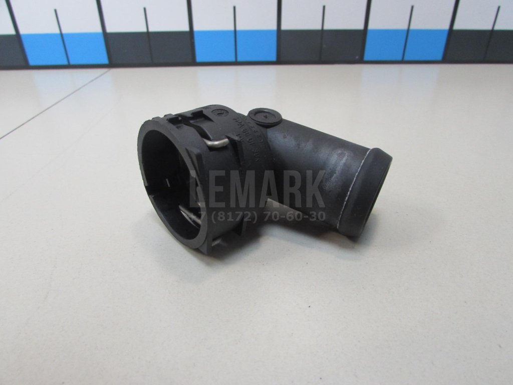 Фланец двигателя системы охлаждения