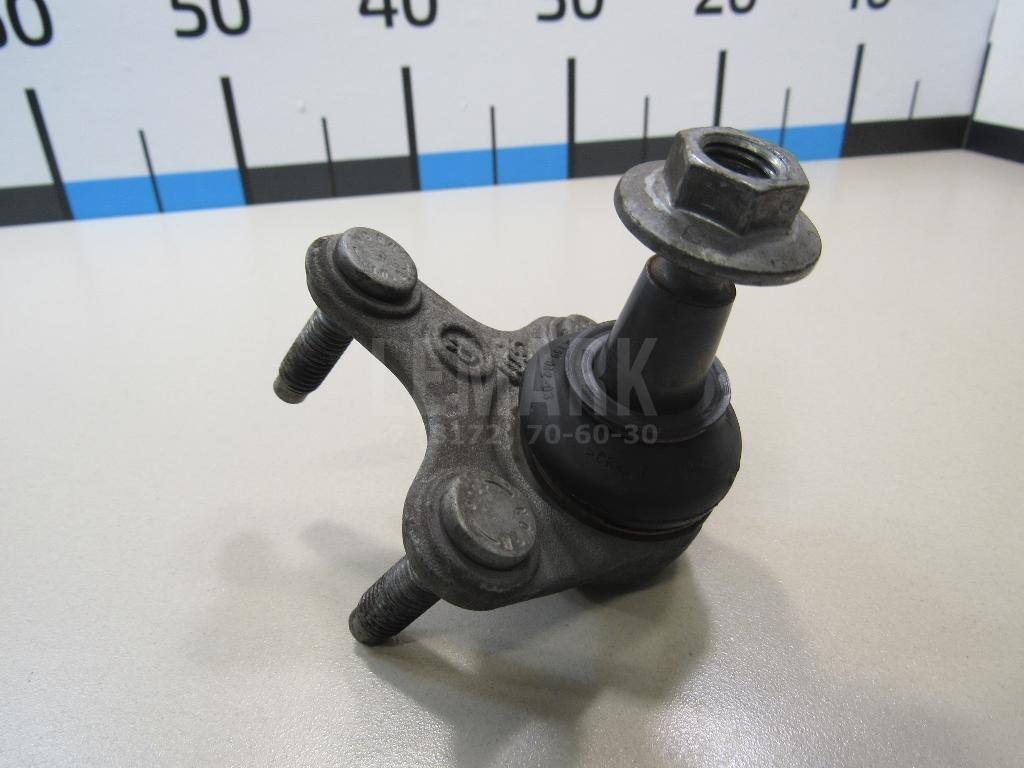 Опора шаровая правая передней подвески