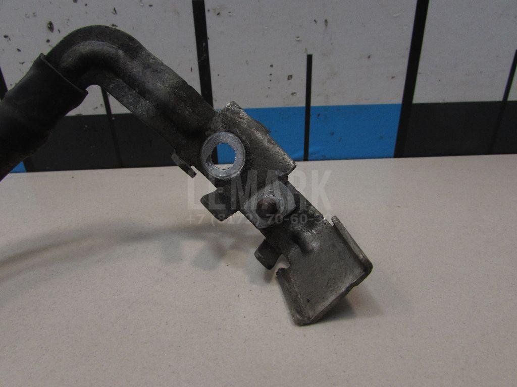 Клемма аккумулятора минус