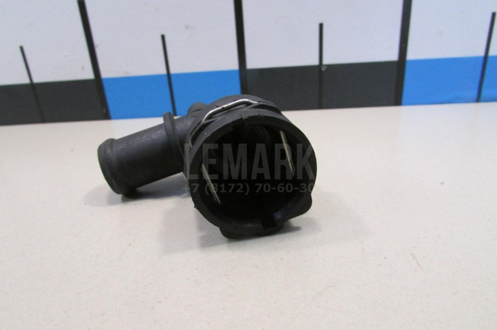 Фланец двигателя системы охлаждения